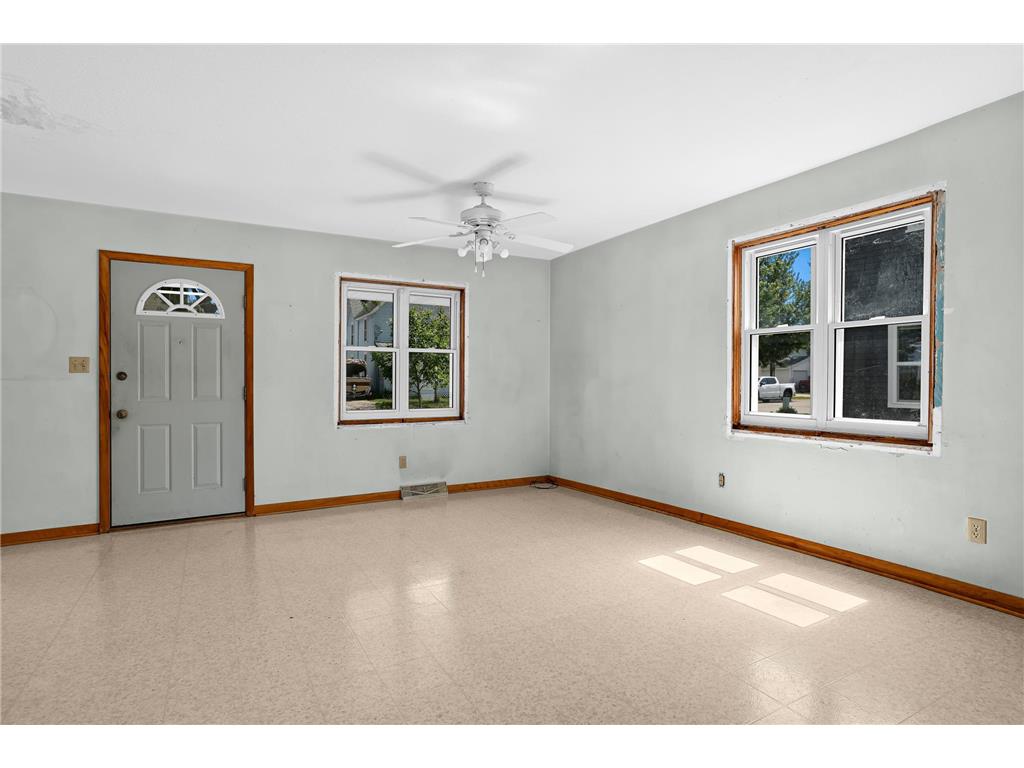 417 N Washington Street Lake City MN 55041 7084884 image4