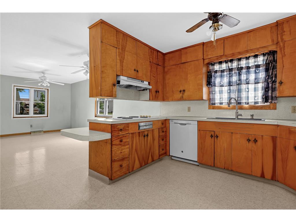 417 N Washington Street Lake City MN 55041 7084884 image6
