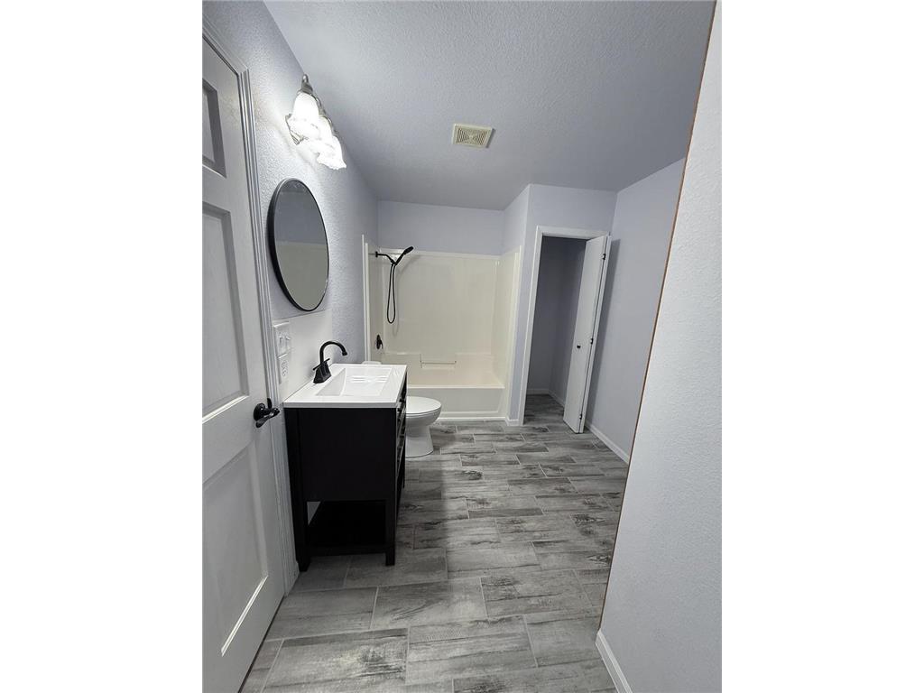 417 N Wisconsin Street Hewitt MN 56453 6761613 image17