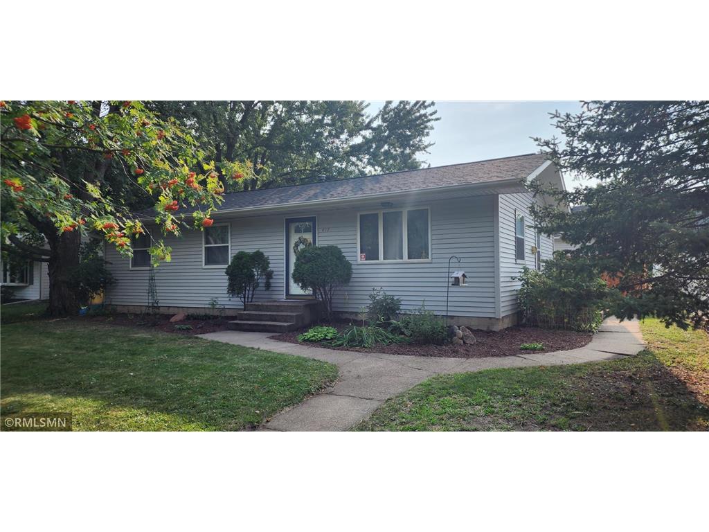 417 S Dakota Avenue New Richmond WI 54017 6425352 image1