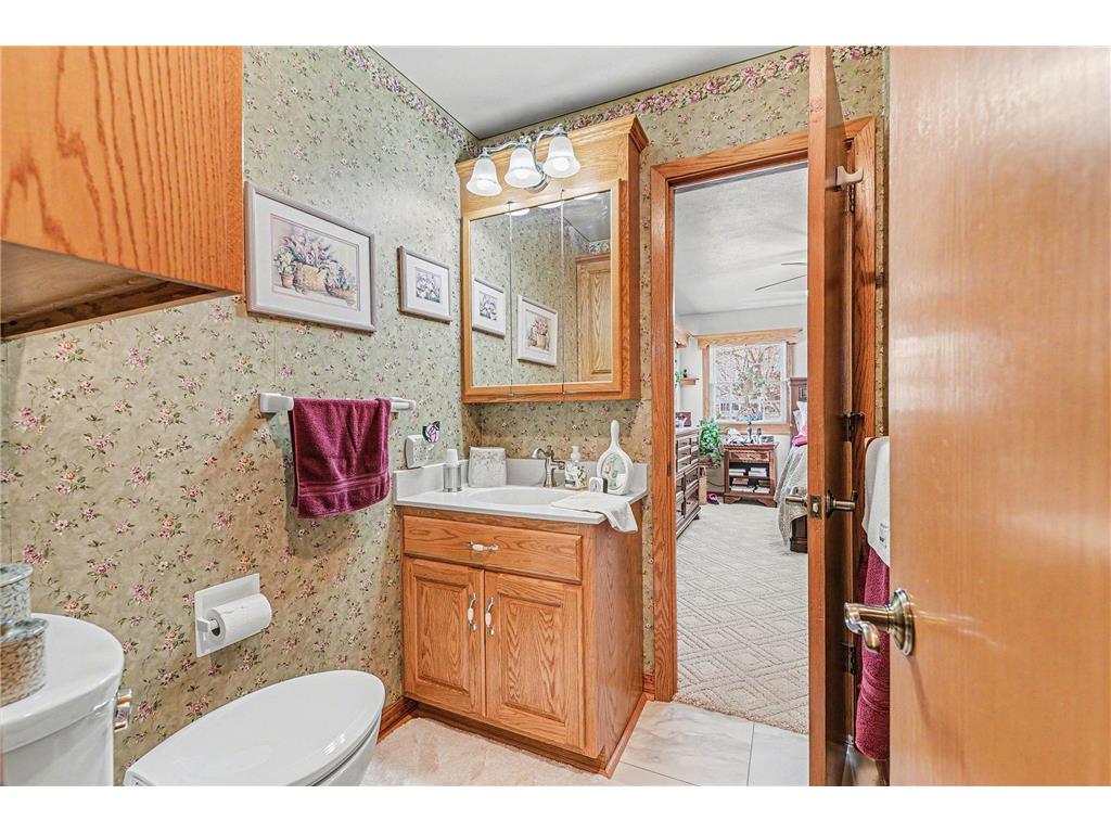417 S Fairview Drive Luverne MN 56156 7014745 image14