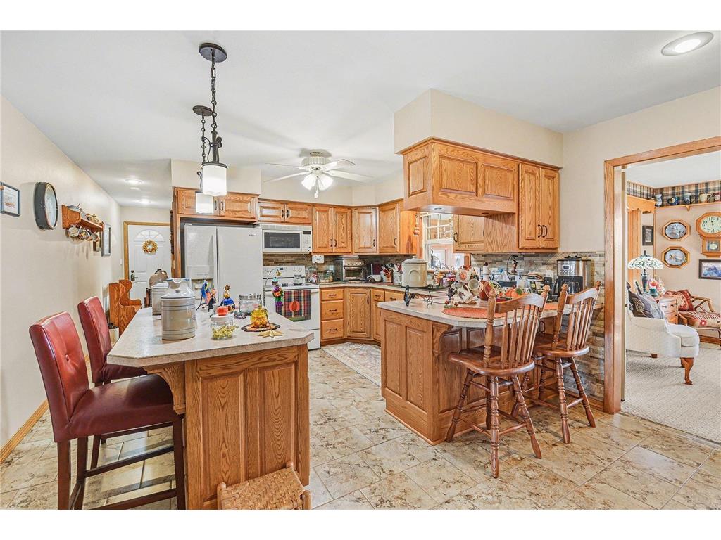417 S Fairview Drive Luverne MN 56156 7014745 image5