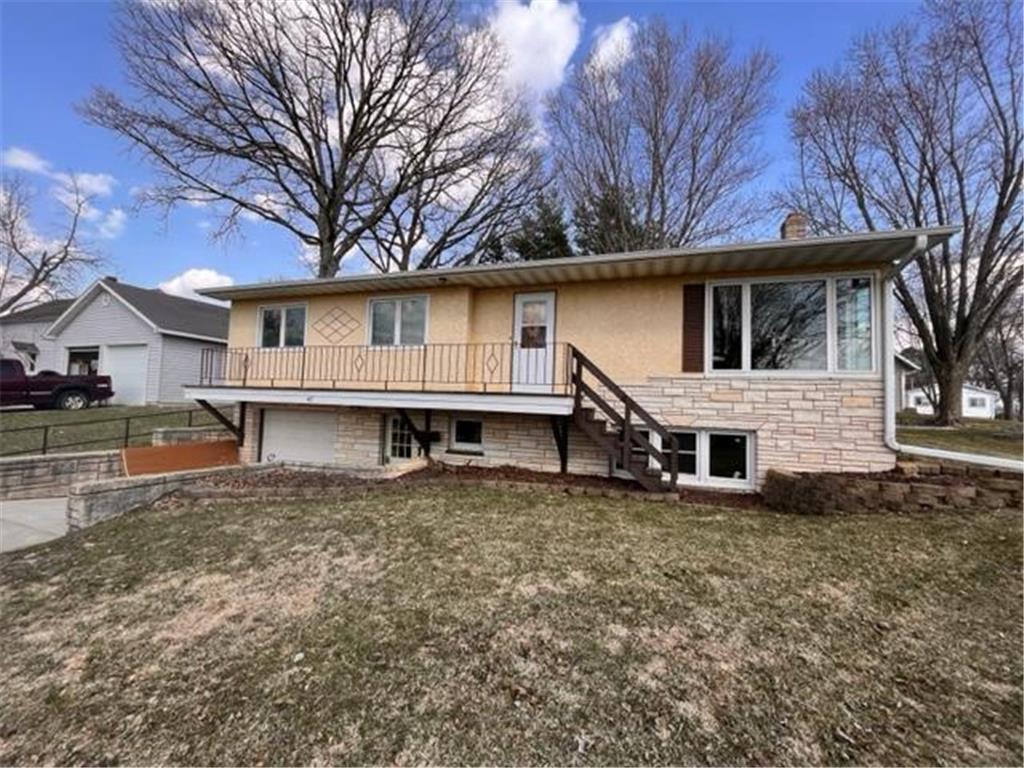 417 S Hokah Street Caledonia MN 55921 6362350 image1