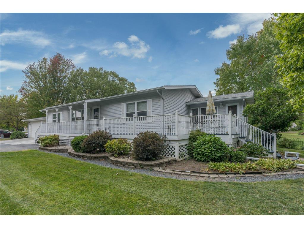 417 W Broadway Avenue Saint Peter MN 56082 6438731 image1