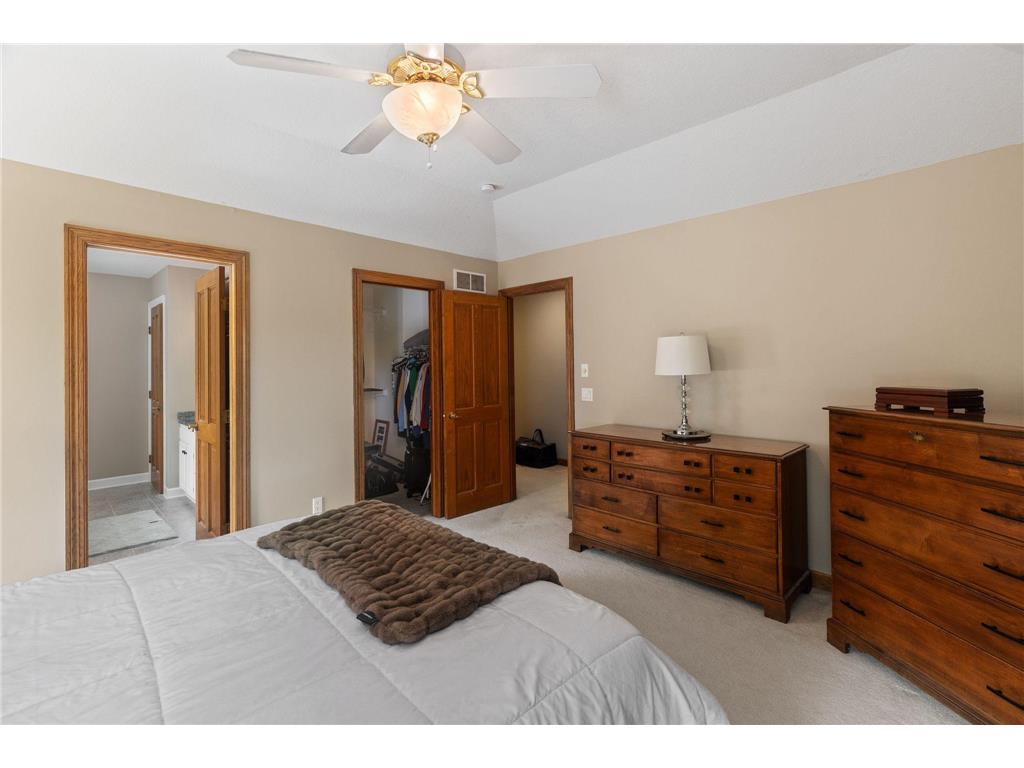 4172 Cashell Glen Eagan MN 55122 7048887 image25