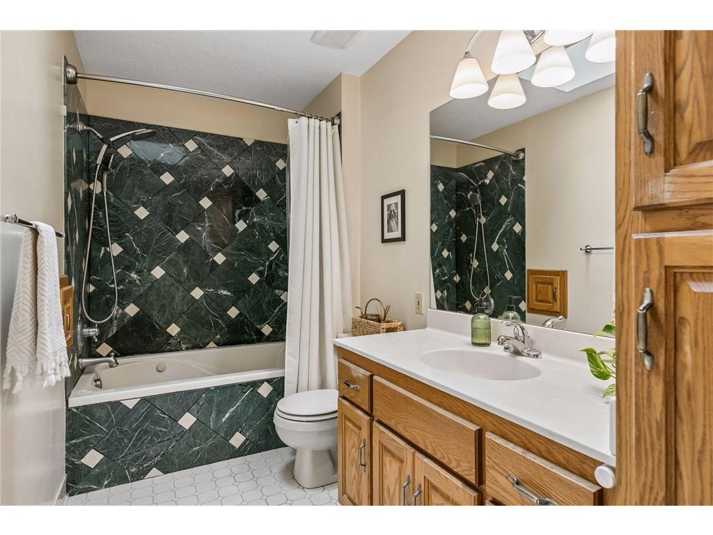 4174 Kaitlin Drive Vadnais Heights MN 55127 7049569 image26