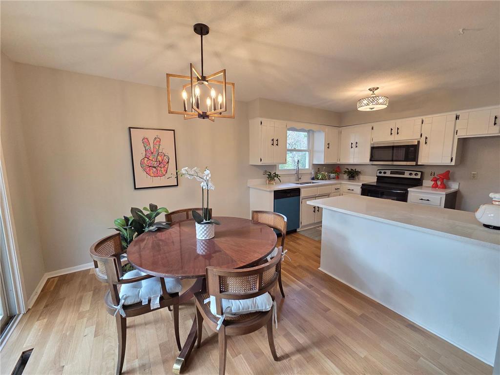 4174 Oakcrest Drive Vadnais Heights MN 55127 6808292 image10
