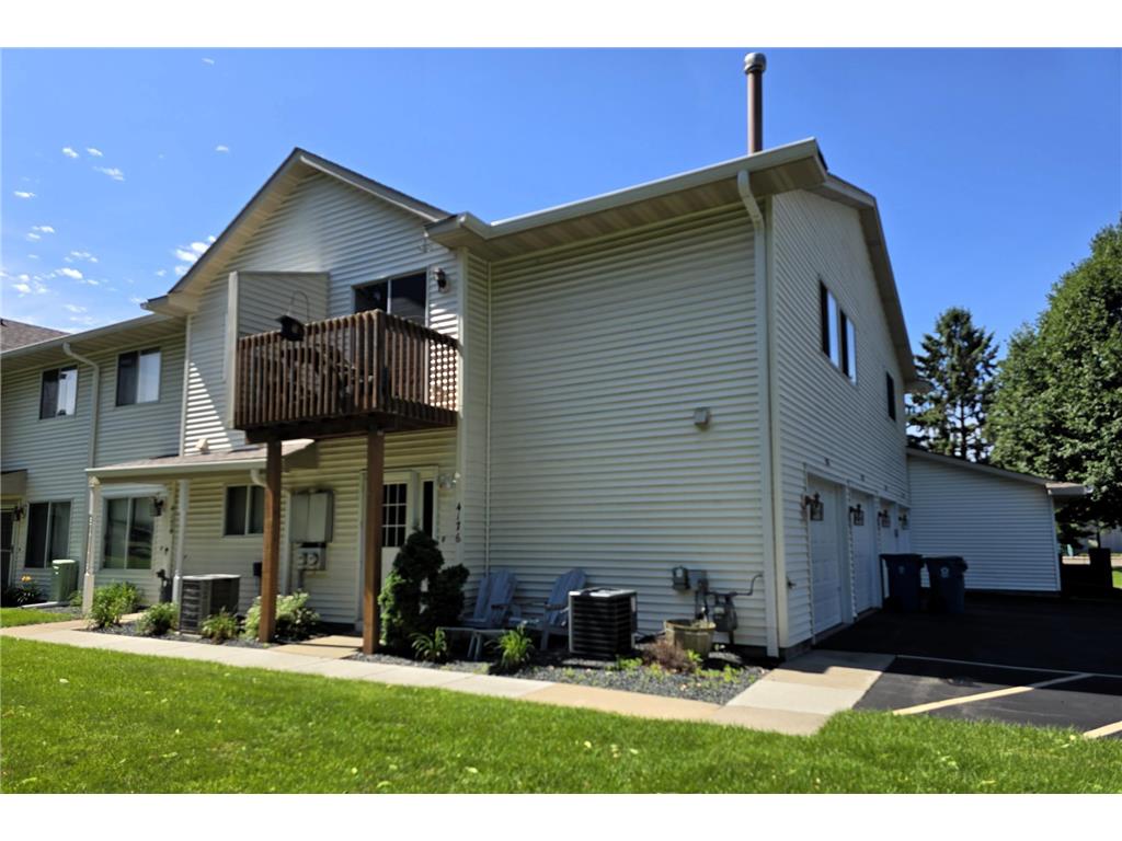 4176 White Bear Parkway White Bear Twp MN 55110 6751218 image1