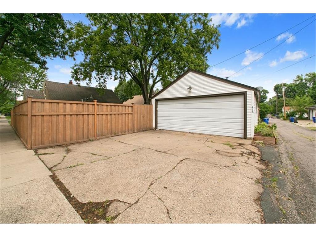 418 Brimhall Street Saint Paul MN 55105 7101030 image23