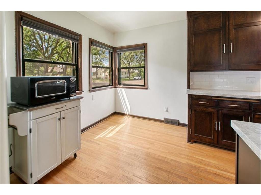 418 Brimhall Street Saint Paul MN 55105 7101030 image8