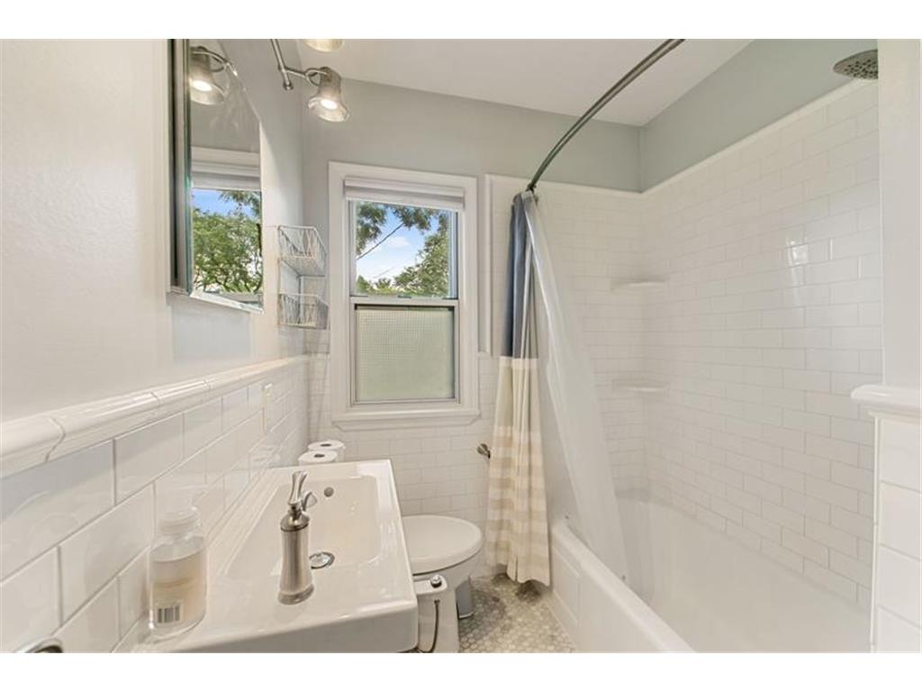 418 Brimhall Street Saint Paul MN 55105 7101030 image9
