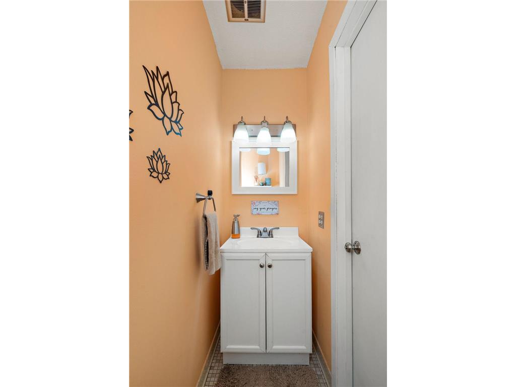 418 Dorland Place Maplewood MN 55119 7051504 image10