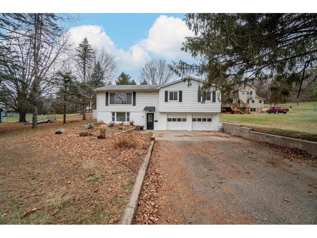 418 Drier Street Durand WI 54736 6639891 image1