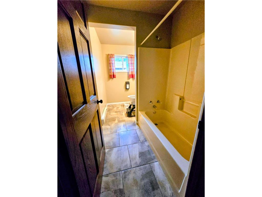 418 E Hamilton Avenue Baudette MN 56623 6788711 image13