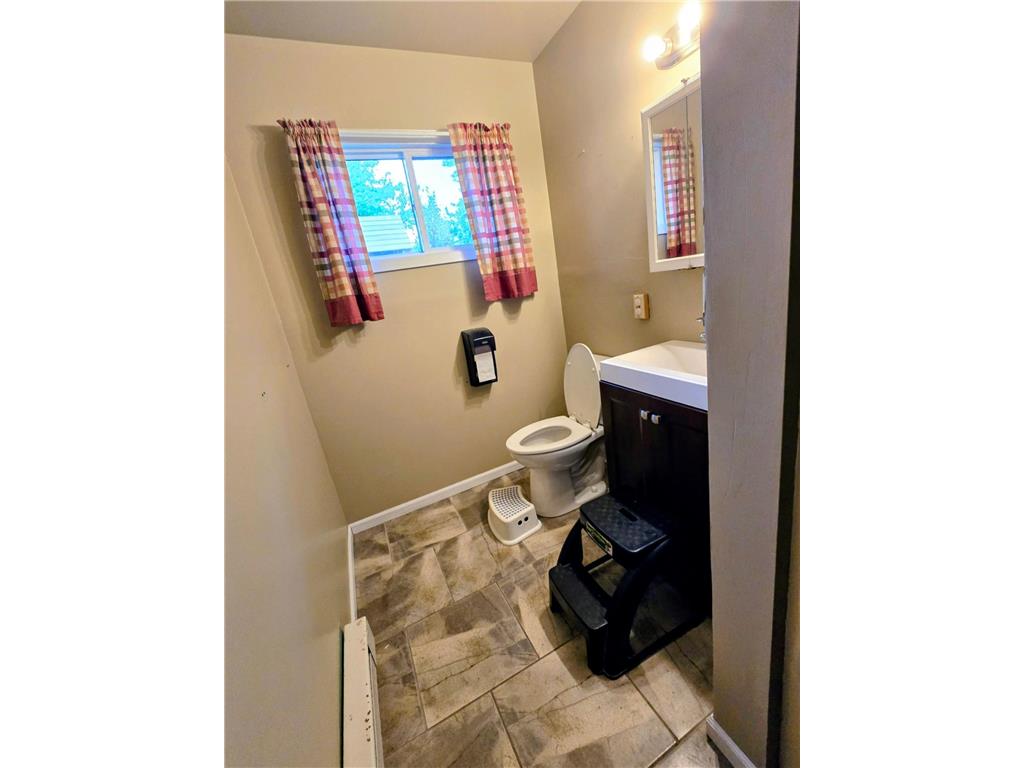 418 E Hamilton Avenue Baudette MN 56623 6788711 image14