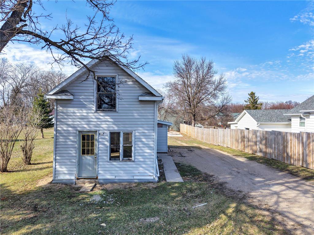 418 Main Street E Detroit Lakes MN 56501 7077943 image1