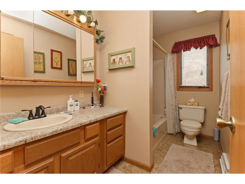 418 N Clayborn Avenue Parkers Prairie MN 56361 7073312 image25