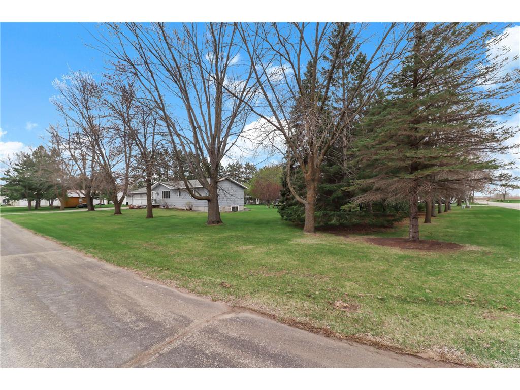 418 N Clayborn Avenue Parkers Prairie MN 56361 7073312 image3
