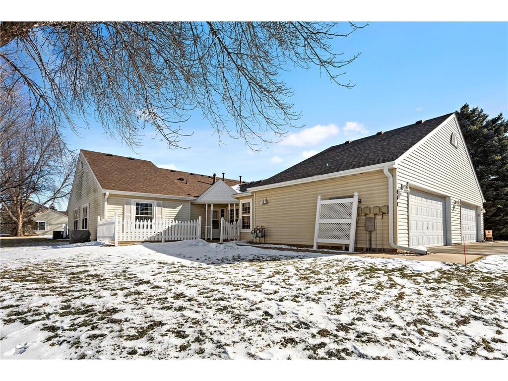 418 Sarazin Street Shakopee MN 55379 7015872 image1