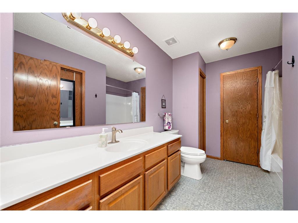 418 Sarazin Street Shakopee MN 55379 7015872 image18