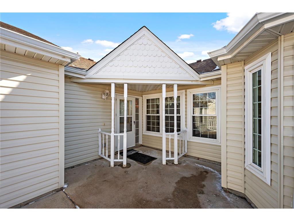 418 Sarazin Street Shakopee MN 55379 7015872 image2