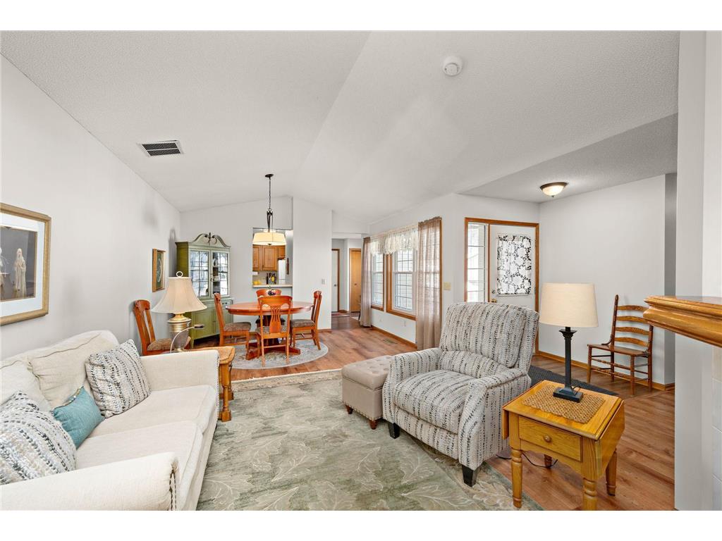 418 Sarazin Street Shakopee MN 55379 7015872 image6