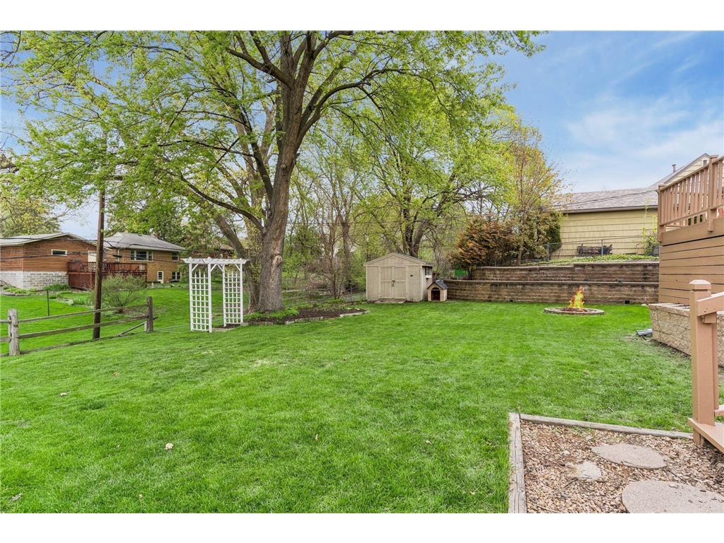 418 Tyler Avenue S Edina MN 55343 7059184 image26
