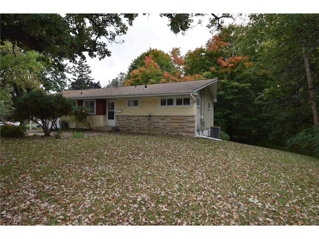 4181 Hampshire Avenue N Crystal MN 55427 6458569 image1