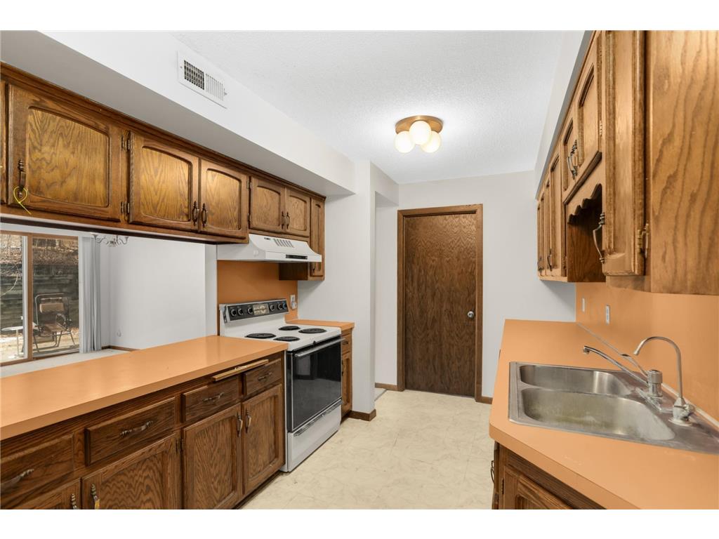 4185 Hilltop Point Eagan MN 55123 7015383 image17