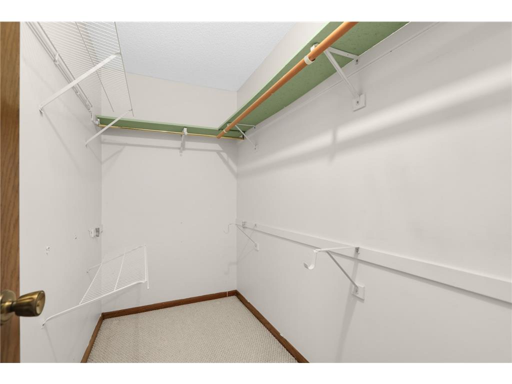 4185 Hilltop Point Eagan MN 55123 7015383 image23