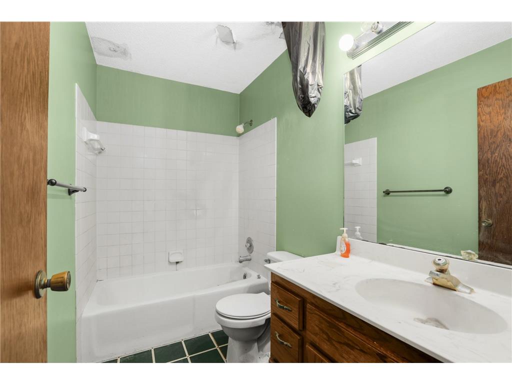 4185 Hilltop Point Eagan MN 55123 7015383 image24