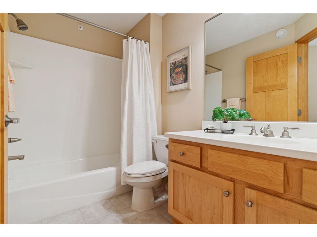 4185 Yuma Lane N Plymouth MN 55446 7053327 image34