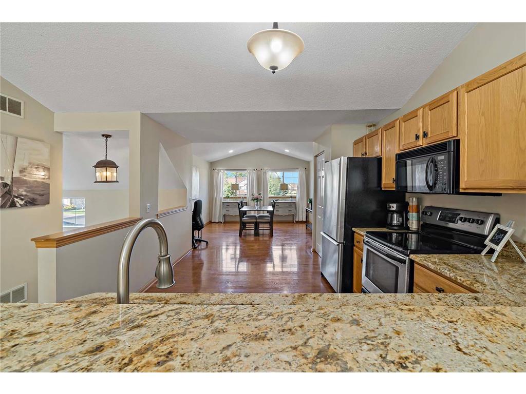 4188 Running Brook Road #2303 Eagan MN 55122 6613266 image1