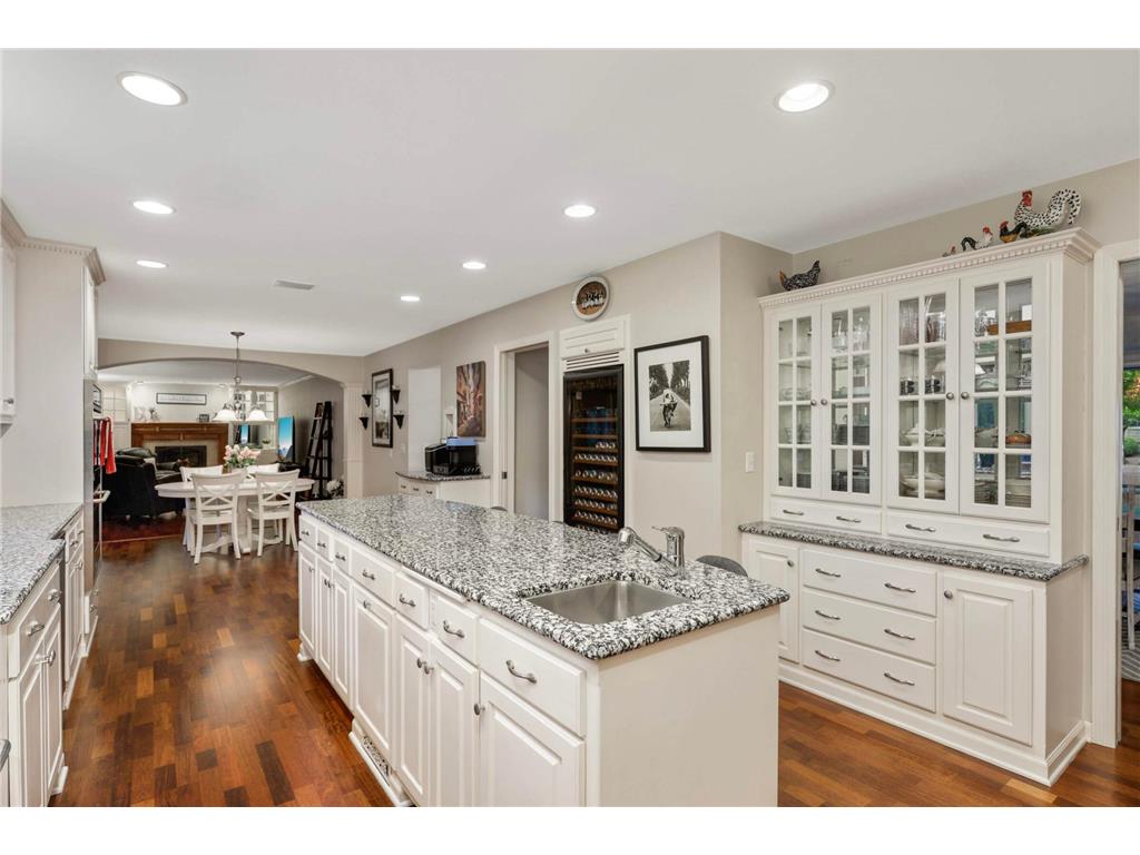 4189 Countryside Drive Eagan MN 55123 6738534 image1