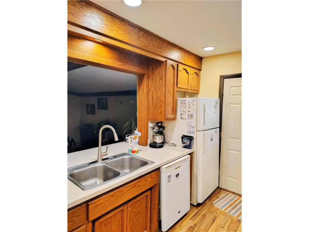 419 12th Street N Mountain Lake MN 56159 7014287 image4