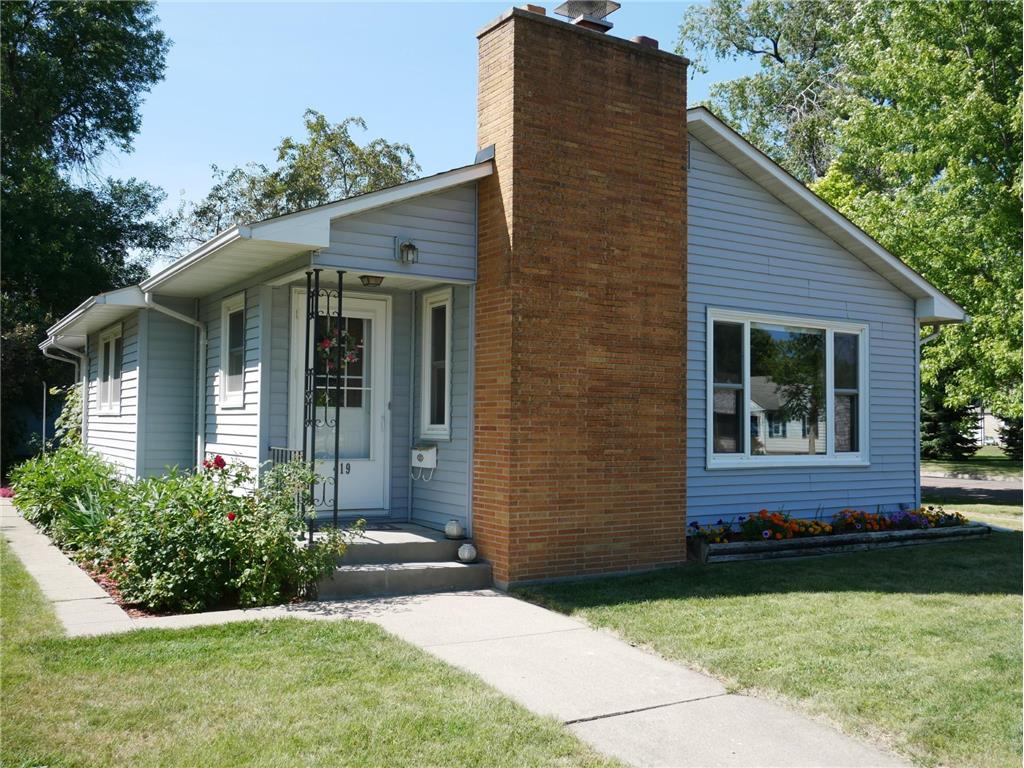 419 5th Avenue Madison MN 56256 6637227 image1