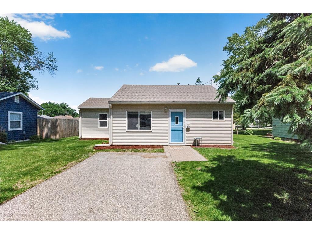 419 7th Avenue W Shakopee MN 55379 7082707 image1