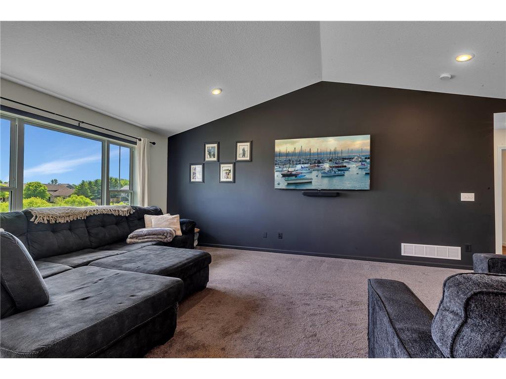 419 Bluebird Drive NW Isanti MN 55040 6821635 image10