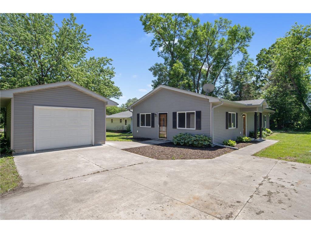 419 Forest Avenue W Mora MN 55051 6552311 image1