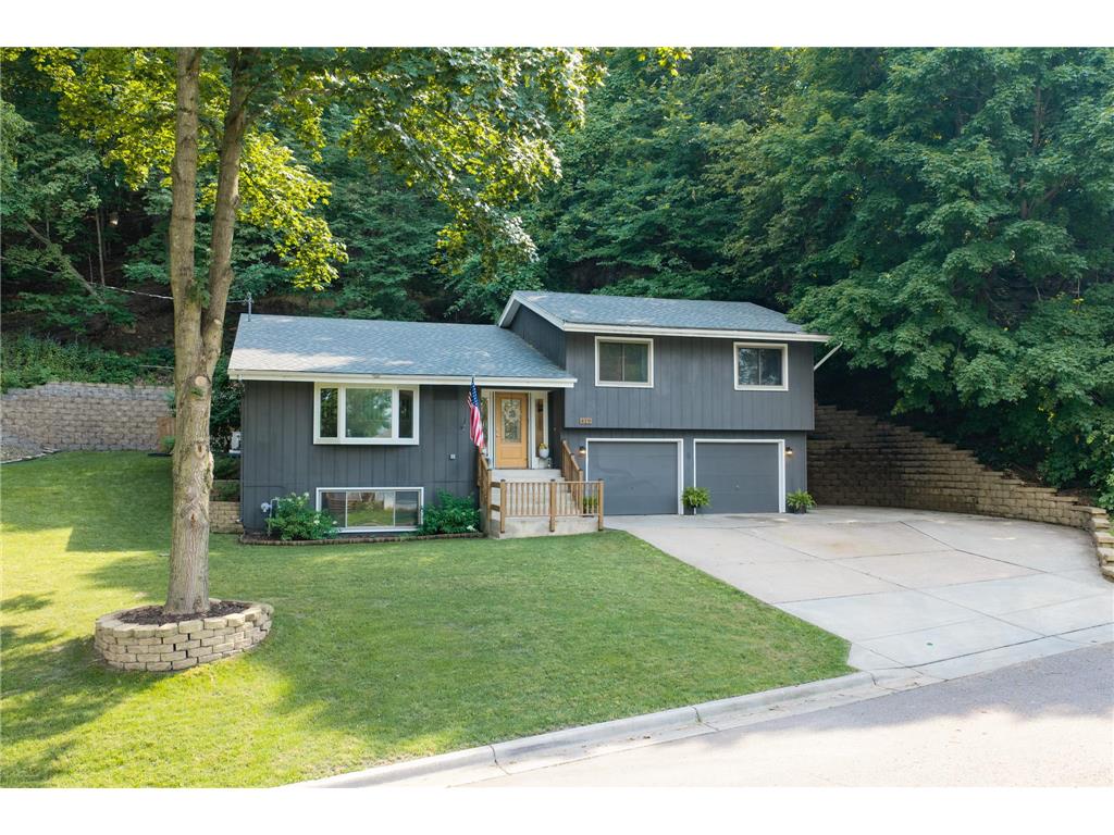 419 Mill Street E Cannon Falls MN 55009 7112272 image1