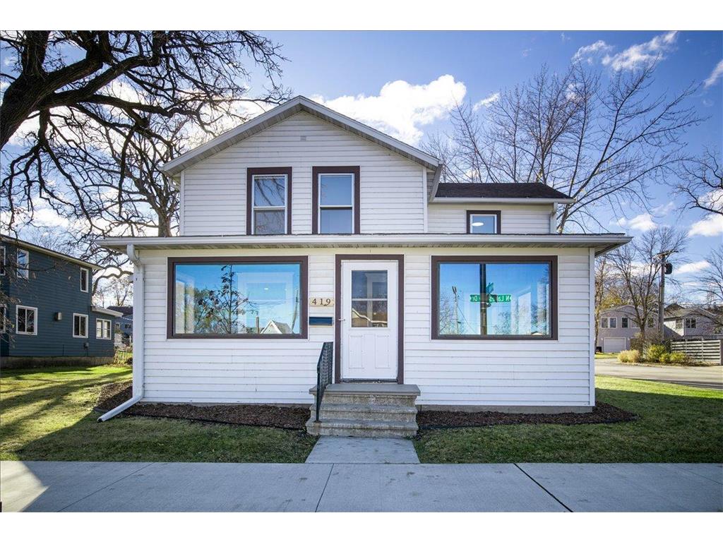 419 N Lakeshore Drive Lake City MN 55041 6624400 image1