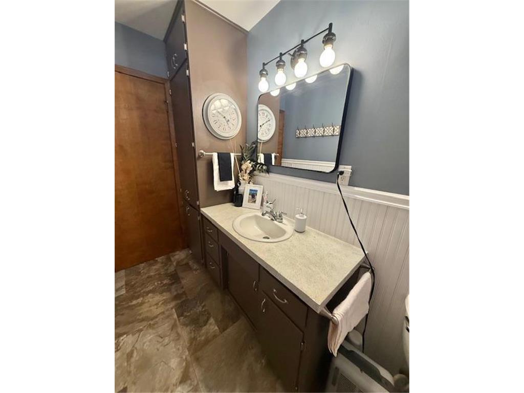 419 Normandale Road Redwood Falls MN 56283 7049640 image15
