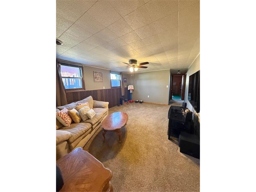 419 Normandale Road Redwood Falls MN 56283 7049640 image19