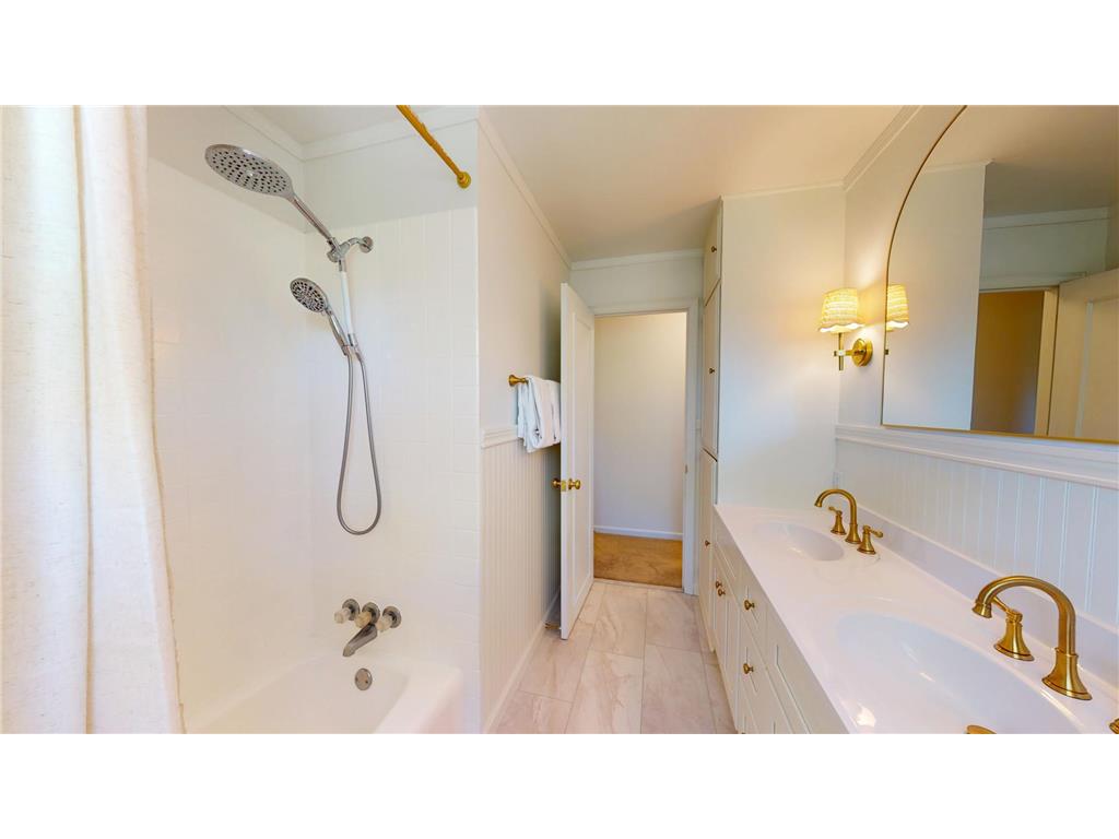 419 Ridge Road Albert Lea MN 56007 7072437 image32