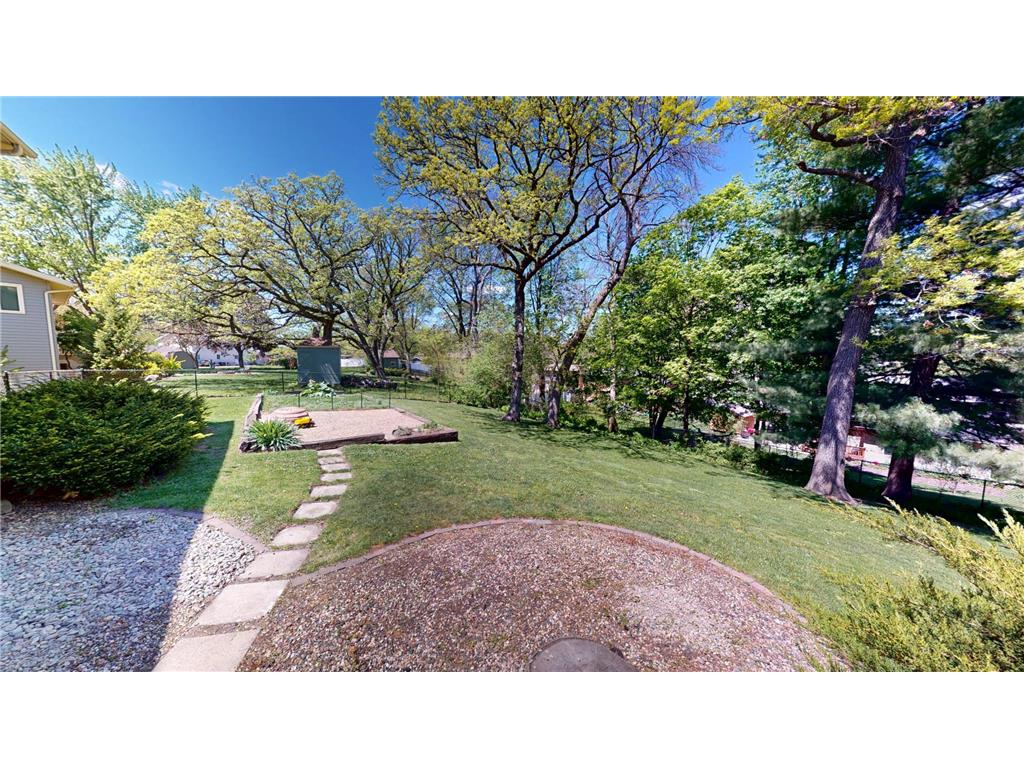 419 Ridge Road Albert Lea MN 56007 7072437 image42
