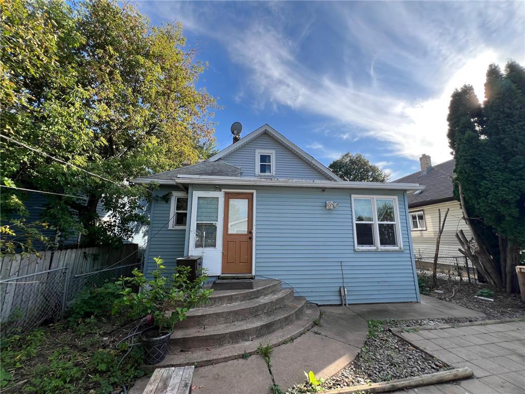 419 Rose Avenue E Saint Paul MN 55130 6787830 image16