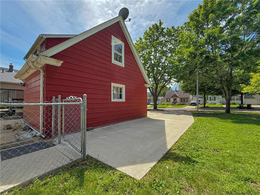 419 Webster Street Fairmont MN 56031 7088503 image42