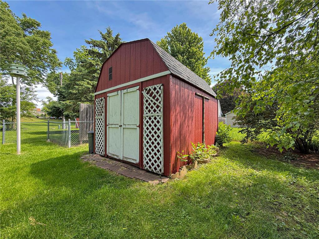 419 Webster Street Fairmont MN 56031 7088503 image47