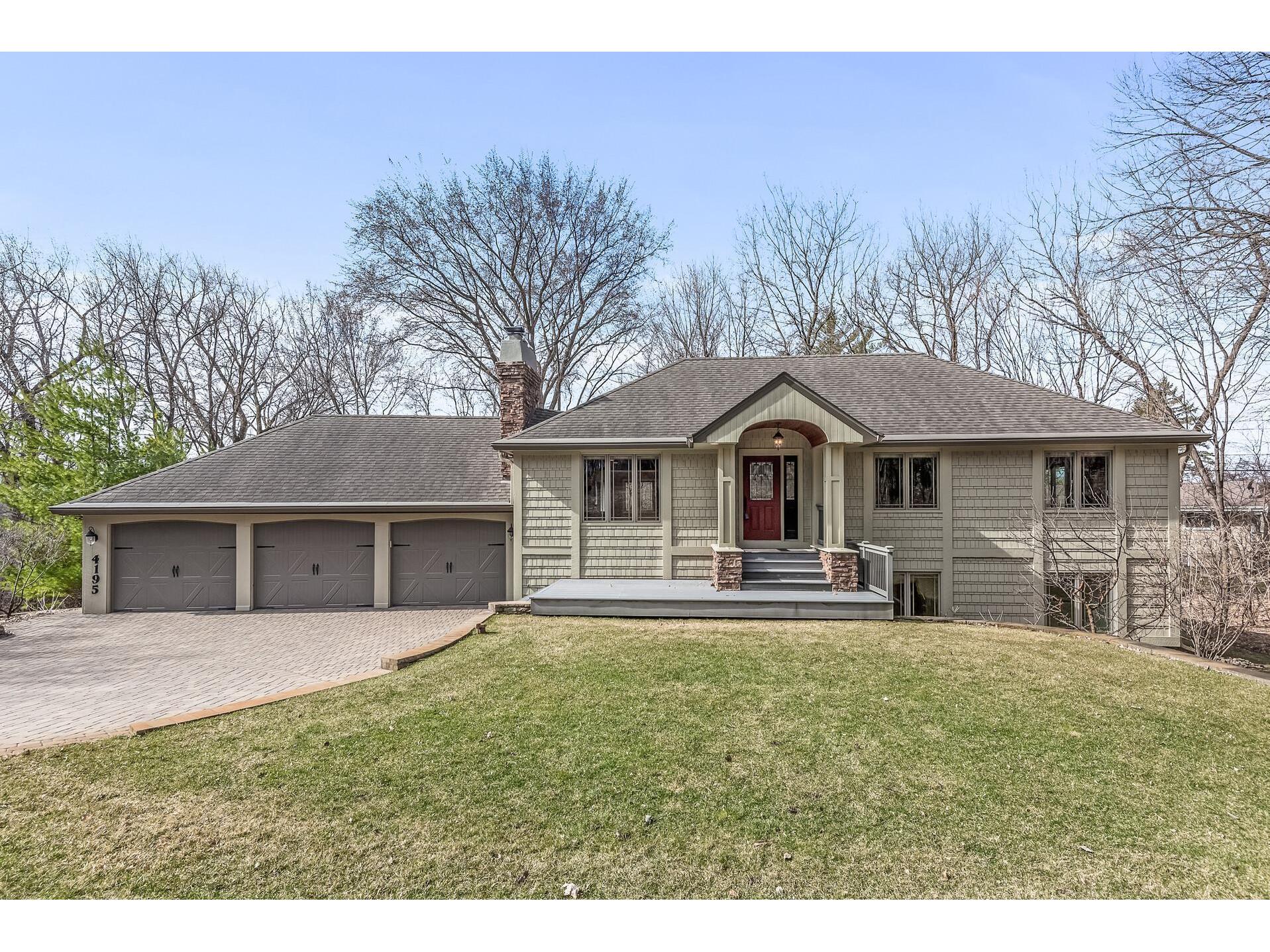 4195 Hillcrest Lane, Deephaven, MN 55391 MLS 5734833 Edina Realty