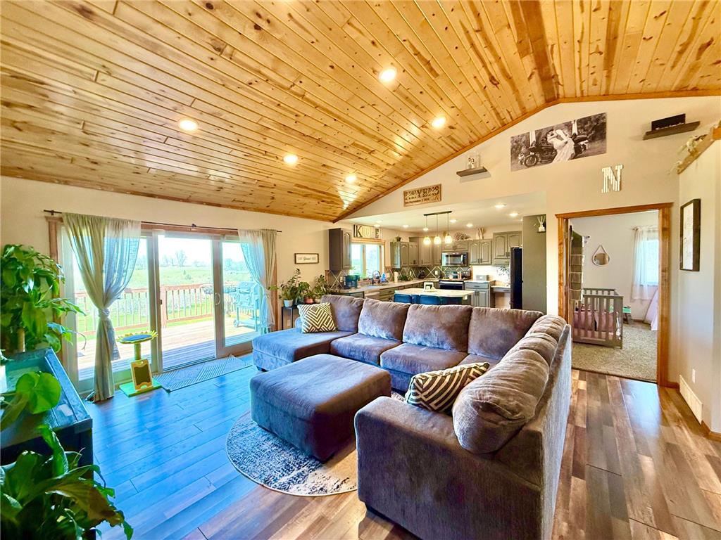 41970 400th St Perham MN 56573 7075404 image14